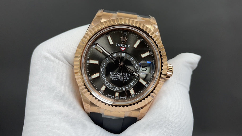 Sky-Dweller roségoud met Oysterflex-band