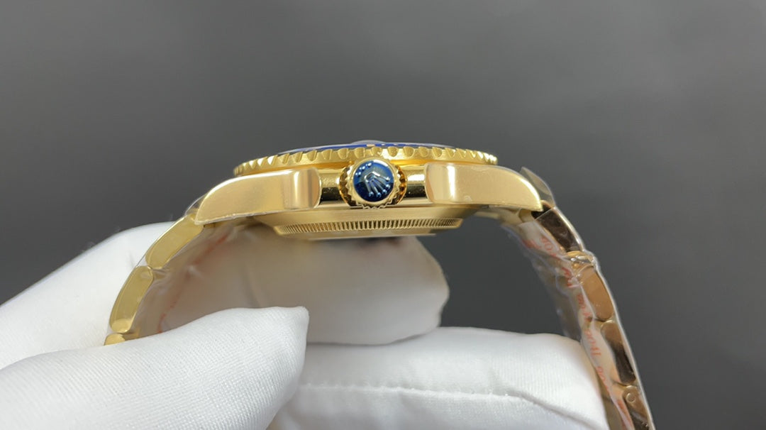 Submariner Date 126618LB geelgoud met blauwe wijzerplaat