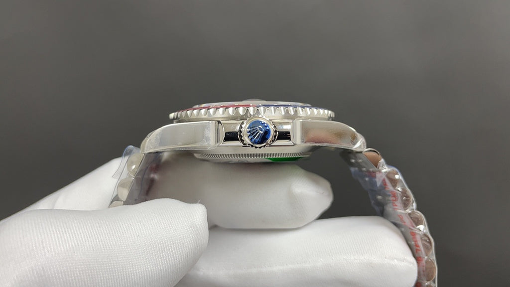 GMT-Master II 126710BLRO Pepsi met stalen Jubilee-band