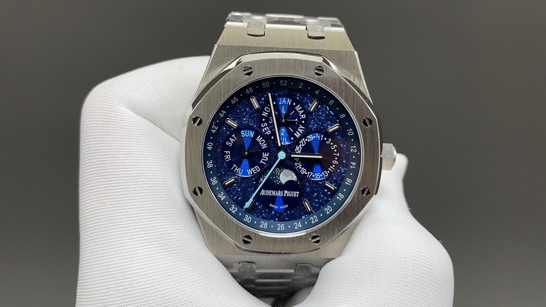 Royal Oak Perpetual Calendar
