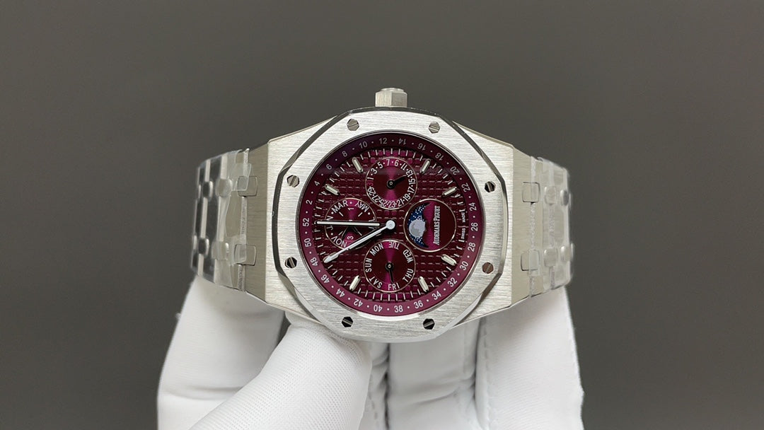Royal Oak Perpetual Calendar - witgoud met bordeauxrode wijzerplaat