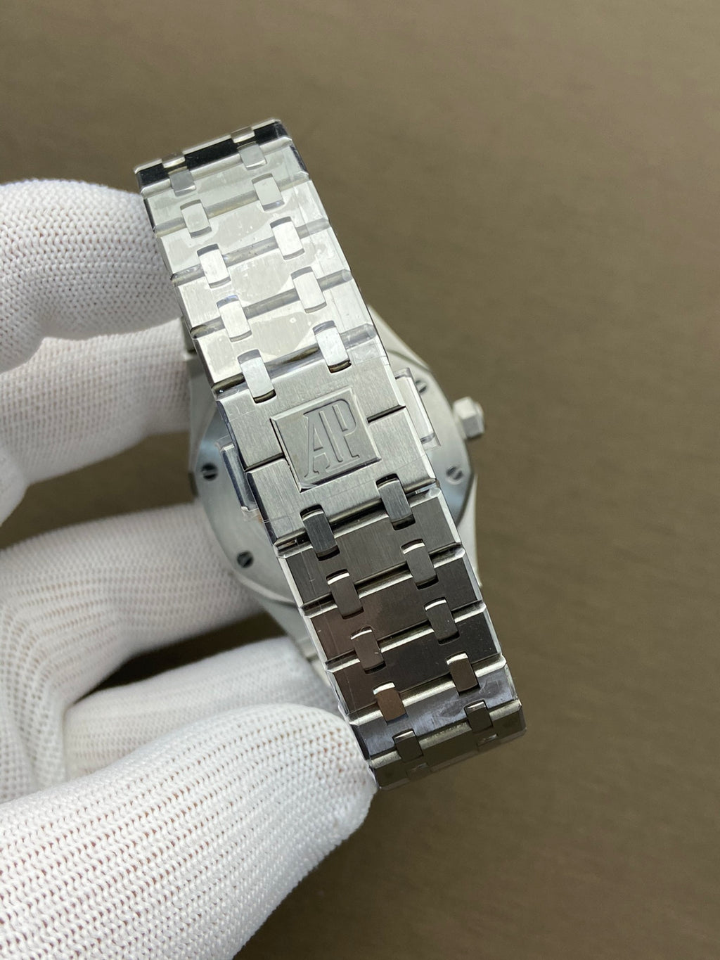 Royal Oak - met zwarte wijzerplaat